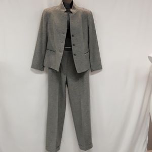 Lafayette 148 Two Piece Pant suit Size 8